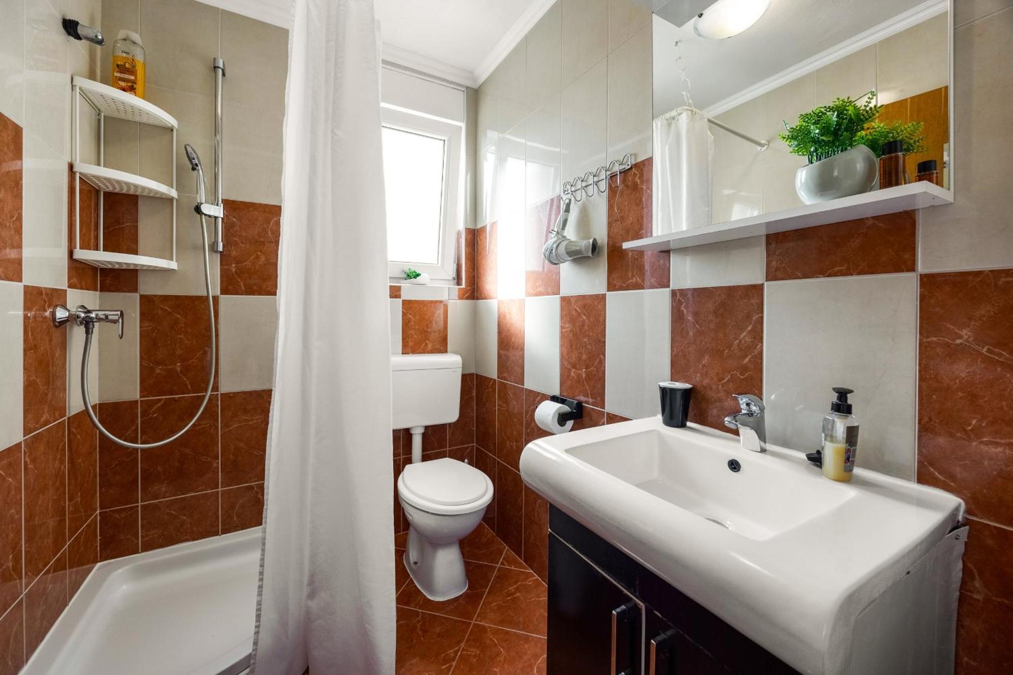 Apartments Mijic Медулин Екстериор снимка