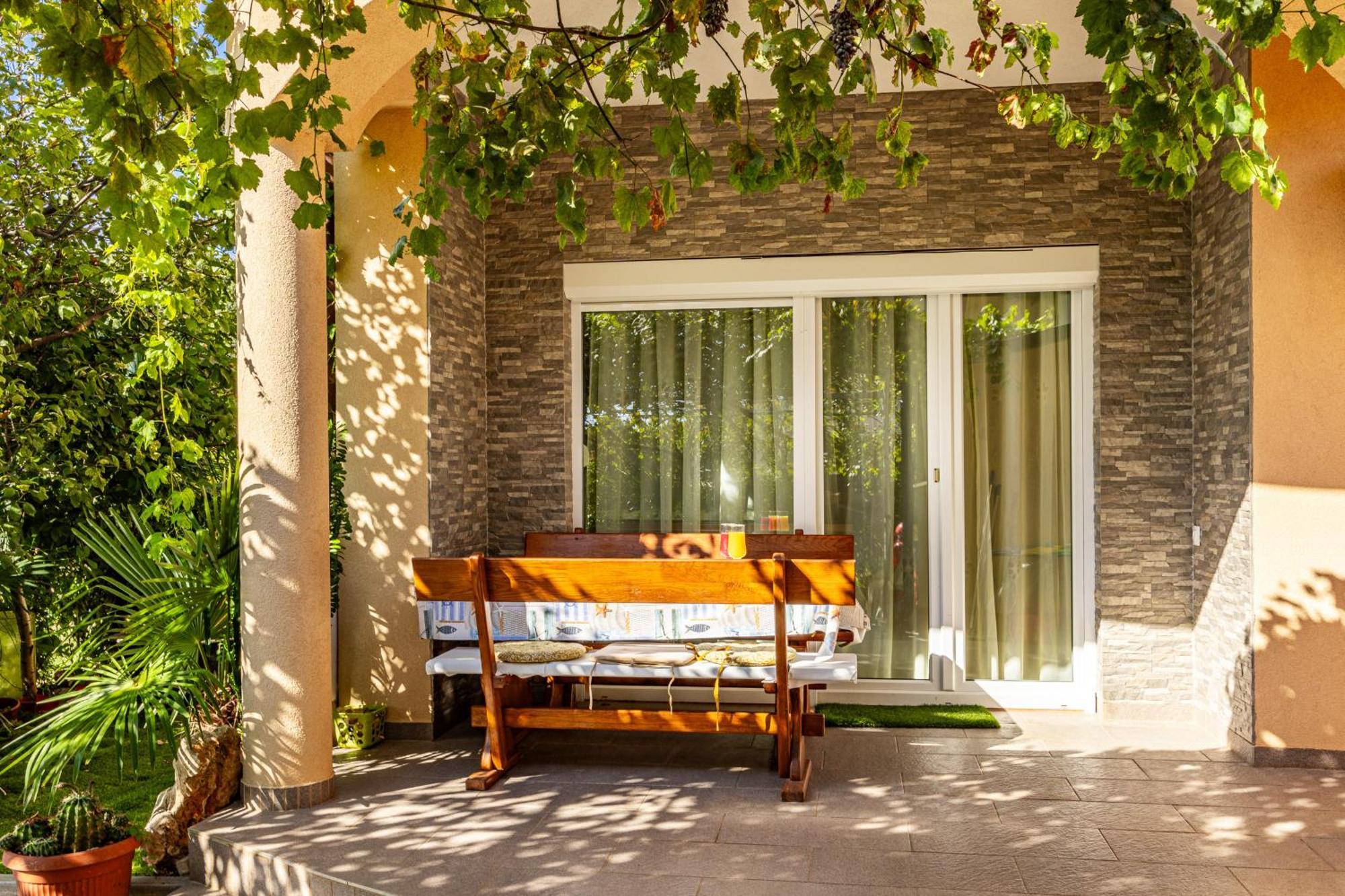 Apartments Mijic Медулин Екстериор снимка