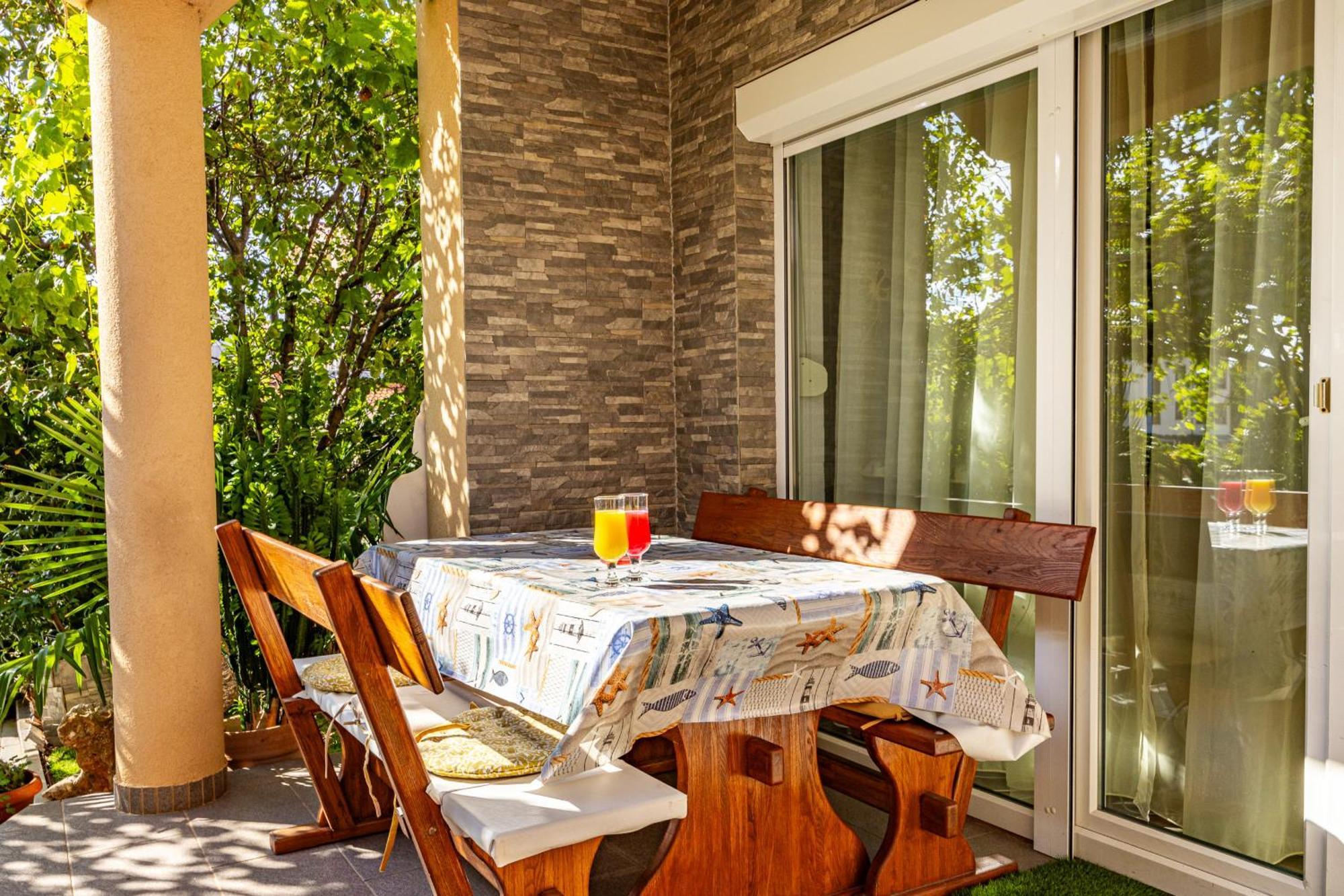 Apartments Mijic Медулин Екстериор снимка