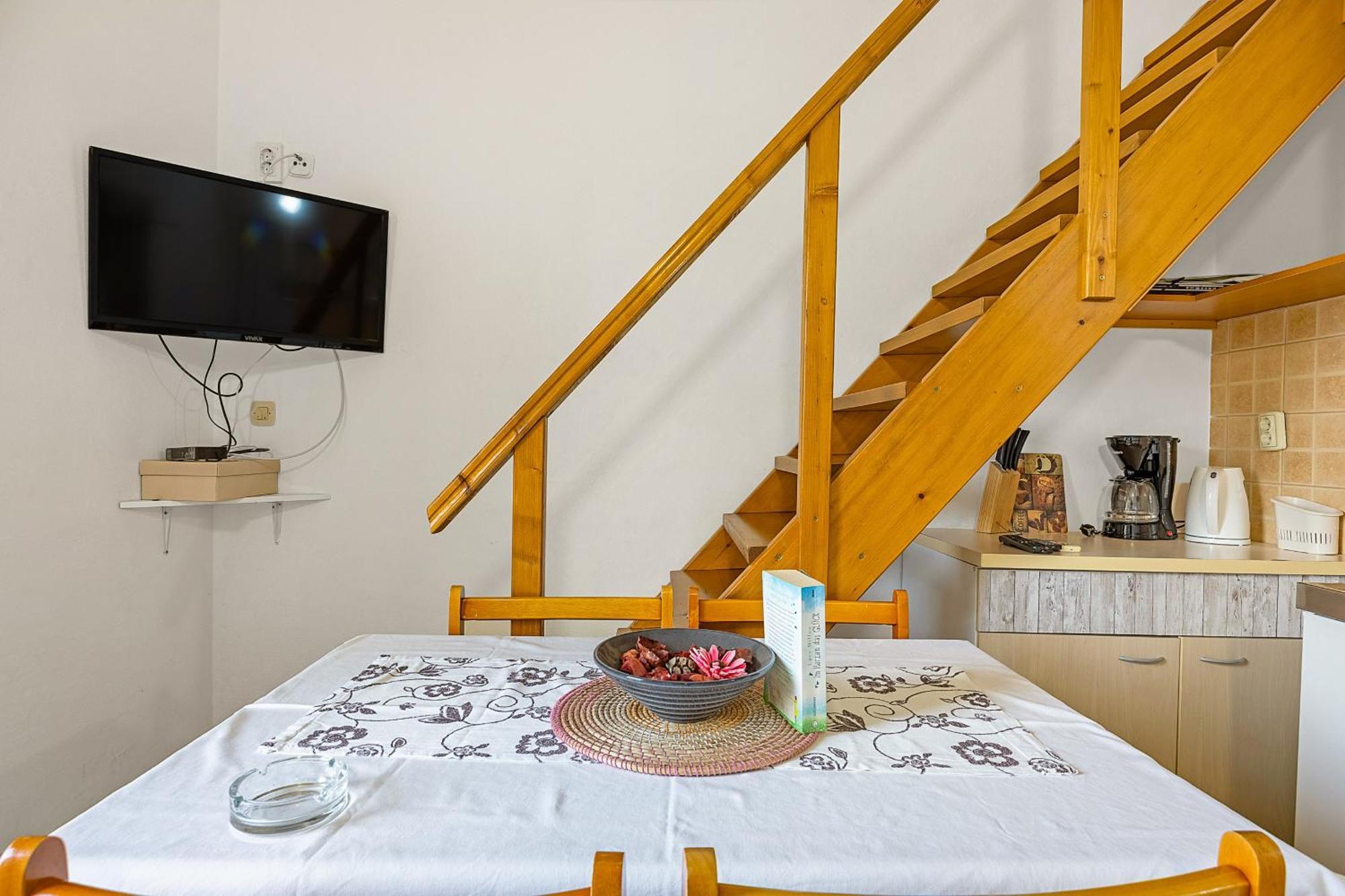 Apartments Mijic Медулин Екстериор снимка